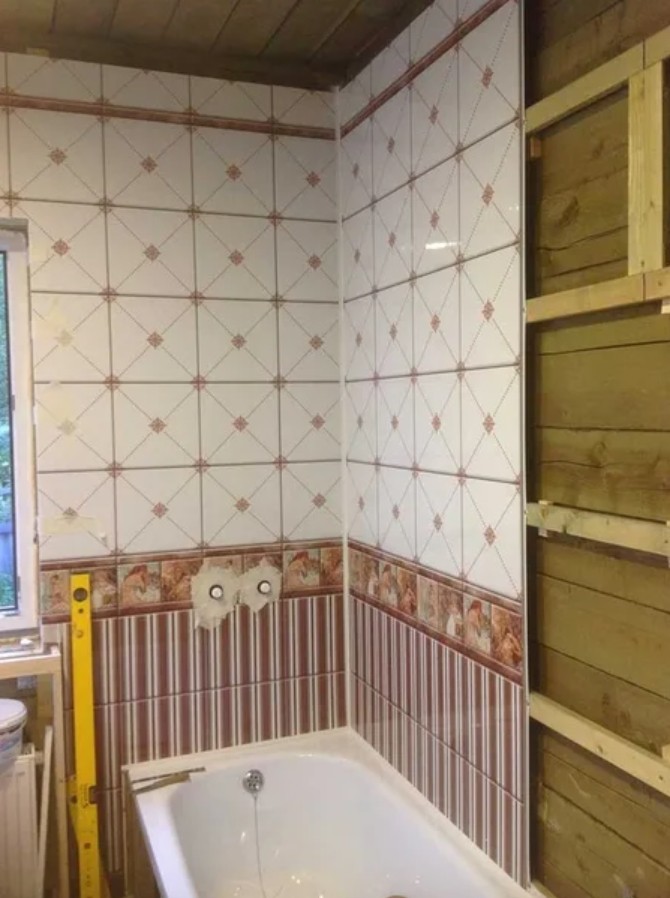 Ванная комната в деревянном доме: фото интерьера и полезные советы